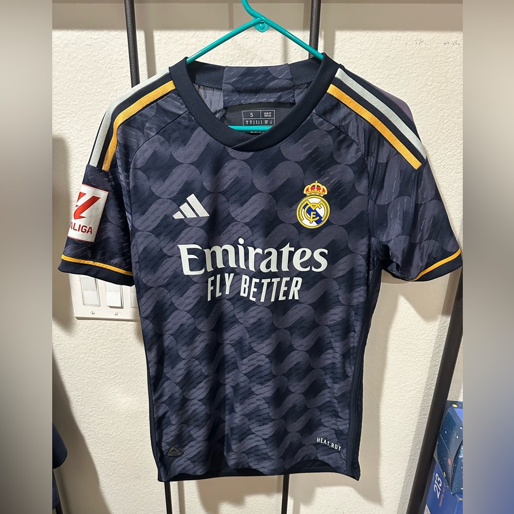Real Madrid adult Jersey 23/24 size small